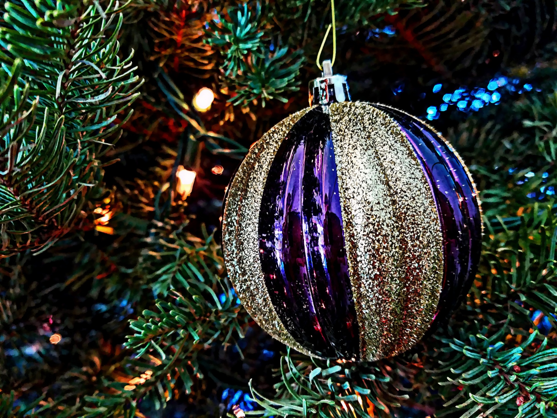 Ornamentas,  Kalėdos,  Kalėdos & Nbsp,  Medis,  Šventė,  Xmas,  Violetinė,  Auksas,  Apdaila,  Raudonos Ir Aukso Ornamentu