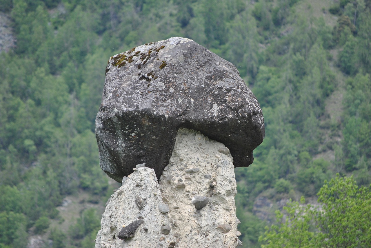 Piramidė, Natūralus Spektaklis, Gamtos Parkas, Senovės, Rieduliai, Sukrauti, Valais, Euseigne Piramidės, Šveicarija, Pagal Wallis