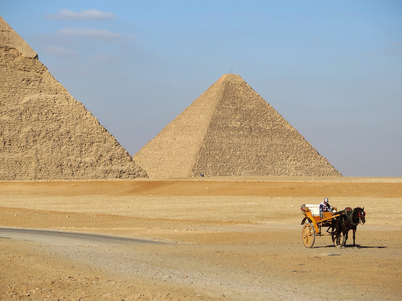 Piramidė, Dykuma, Kupranugaris, Pharaonic, Smėlis, Kapas, Kelionė, Sausas, Turizmas, Mauzoliejus