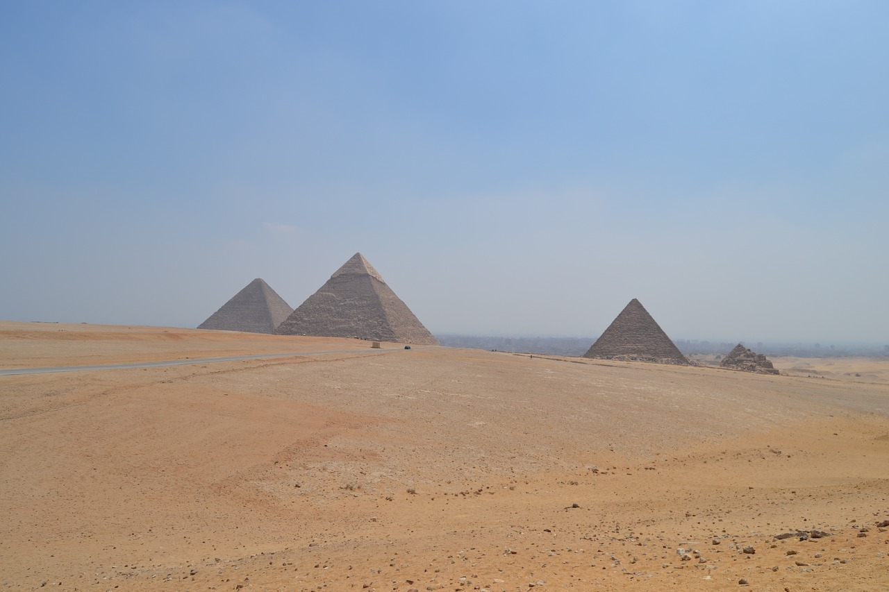 Piramidės, Egiptas, Faraonai, Senoji Civilizacija, Kapai, Kairas, Giza, Ghizé, Afrika, Dykuma