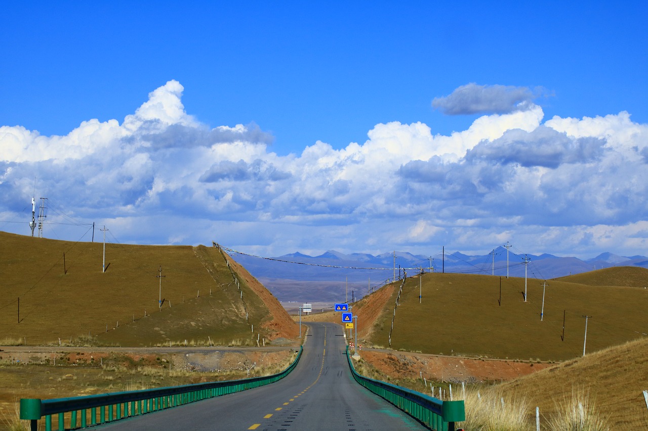 Qinghai, Kraštovaizdis, Mėlynas Dangus, Xiningas, Kinija, Peržiūros, Ruduo, Qilian Kalnai, Greitkelis, Nemokamos Nuotraukos