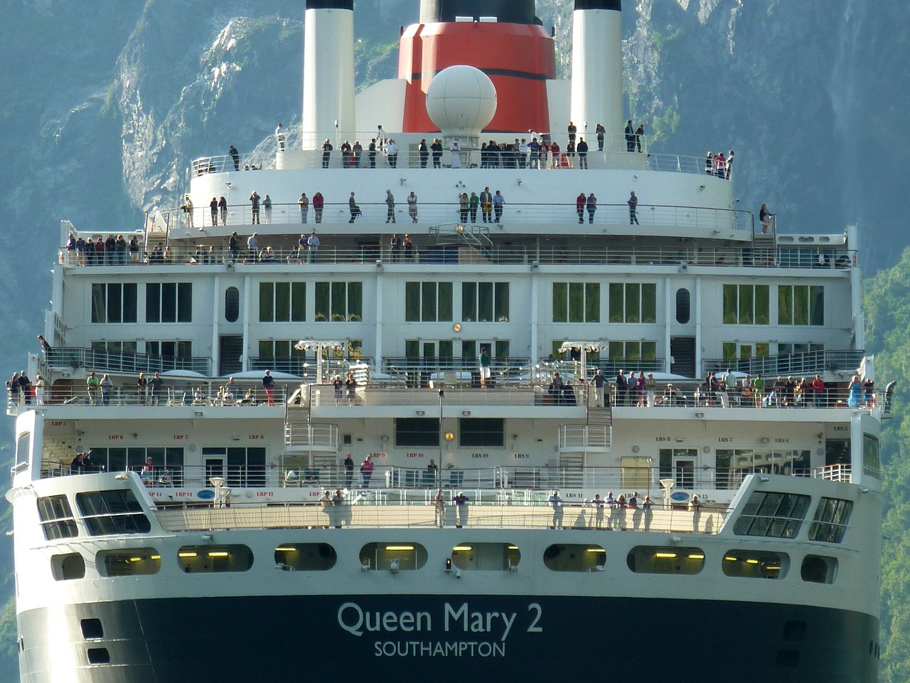 Karalienė Mary Ii, Kruizinis Laivas, Laivas, Šventė, Kruizas, Kruizai, Geirangerfjord, Fjordas, Norvegija, Nemokamos Nuotraukos