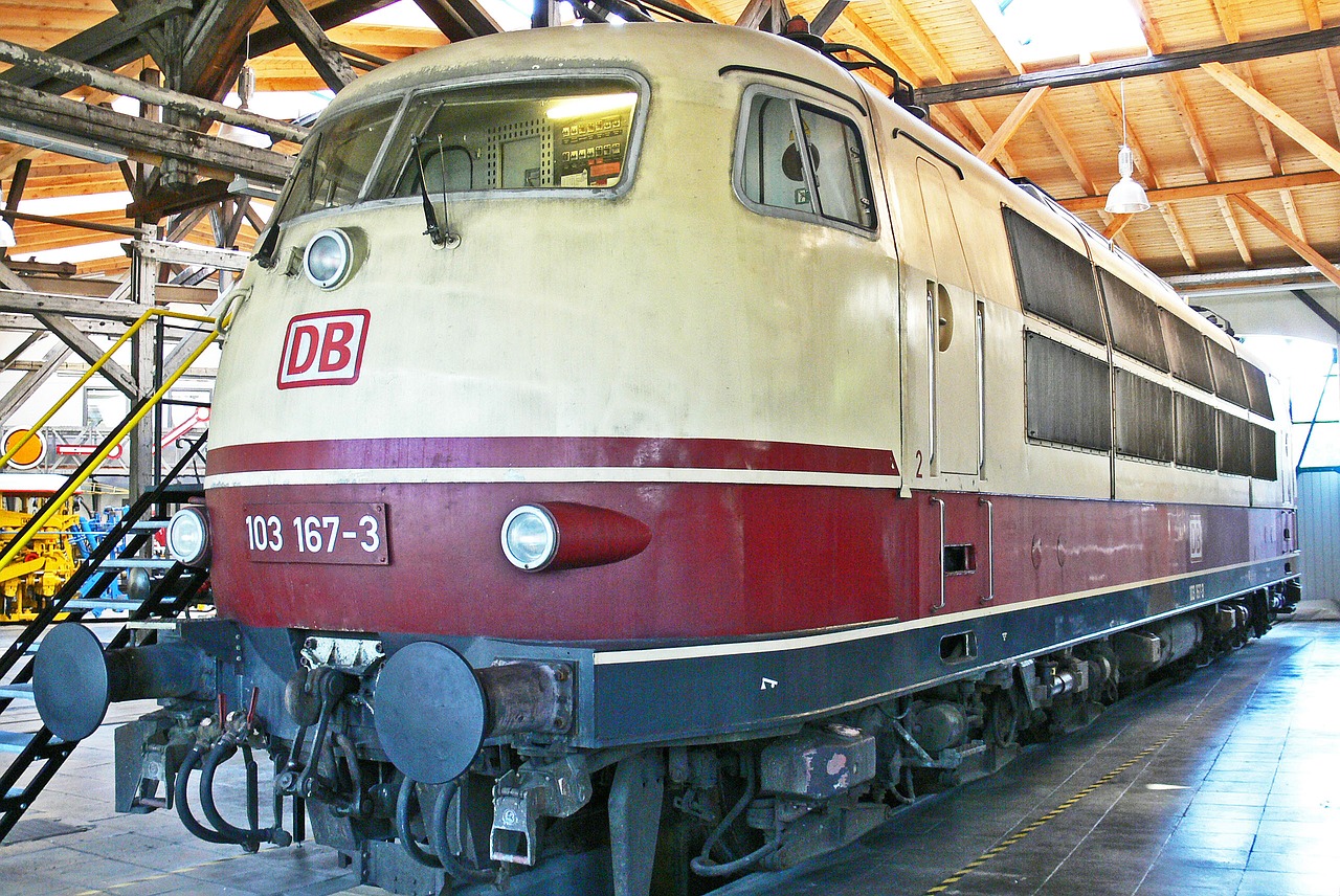 Greitas Vairavimo Lokomotyvas, Br103, Br 103, Deutsche Bundesbahn, Lokomotyvas, Tarpmiestiniai, Elektrinis Lokomotyvas, Nostalgija, Tradicija, Istoriškai