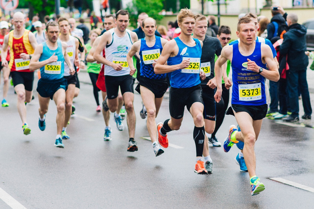 Lenktynės, Maratonas, Bėgikai, Sportininkai, Fitnesas, Žmonės, Atletiškas, Varzybos, Sportas, Lauke