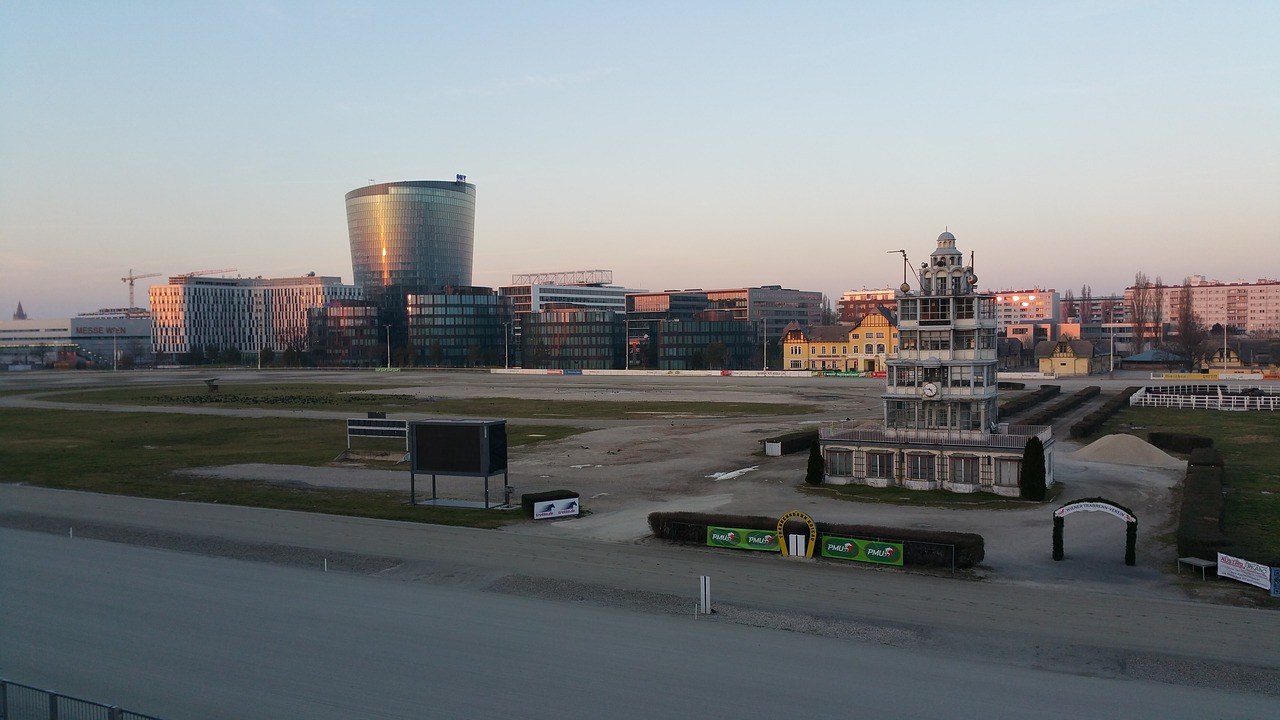 Hipodromas, Arkliai, Dangoraižis, Abendstimmung, Vienna, Architektūra, Nemokamos Nuotraukos,  Nemokama Licenzija