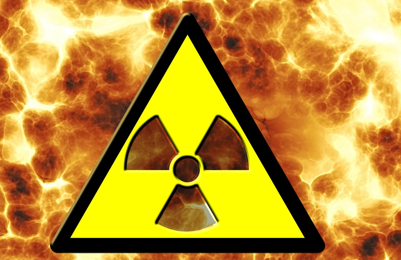 Radioaktyvumas, Atominė Energija, Ugnis, Rizika, Pavojaus Ženklai, Personažai, Simbolis, Įspėjimas, Nemokamos Nuotraukos,  Nemokama Licenzija
