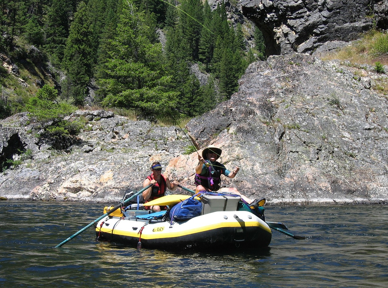 Rafting, Lašiša, Skristi Žvejyba, Upėtakis, Vidurinė Kalnų Lašišų Upė, Riesas, Nemokamos Nuotraukos,  Nemokama Licenzija