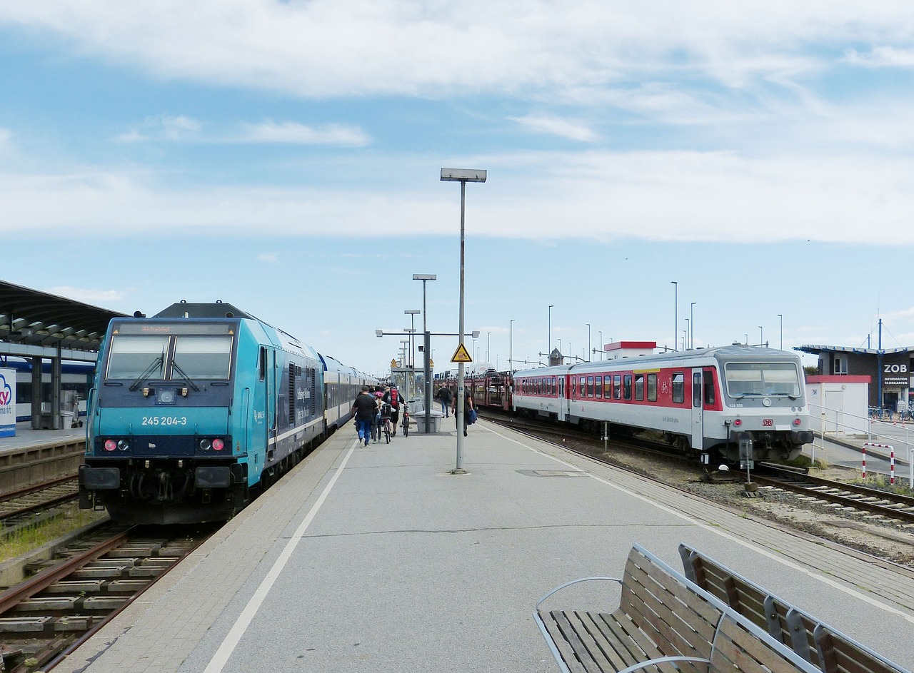 Geležinkelio,  Traukinių Stotis,  Lokomotyvų,  Westerland,  Sylt,  Geležinkelio Linija,  Nordfriesland,  Traukinys,  Kelionė,  Platforma