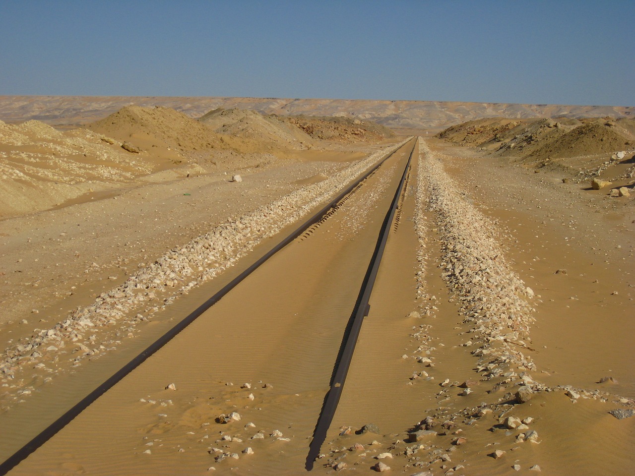 Geležinkelio Linija, Gleise, Egiptas, Dykuma, Smėlis, Sahara, Afrika, Nemokamos Nuotraukos,  Nemokama Licenzija