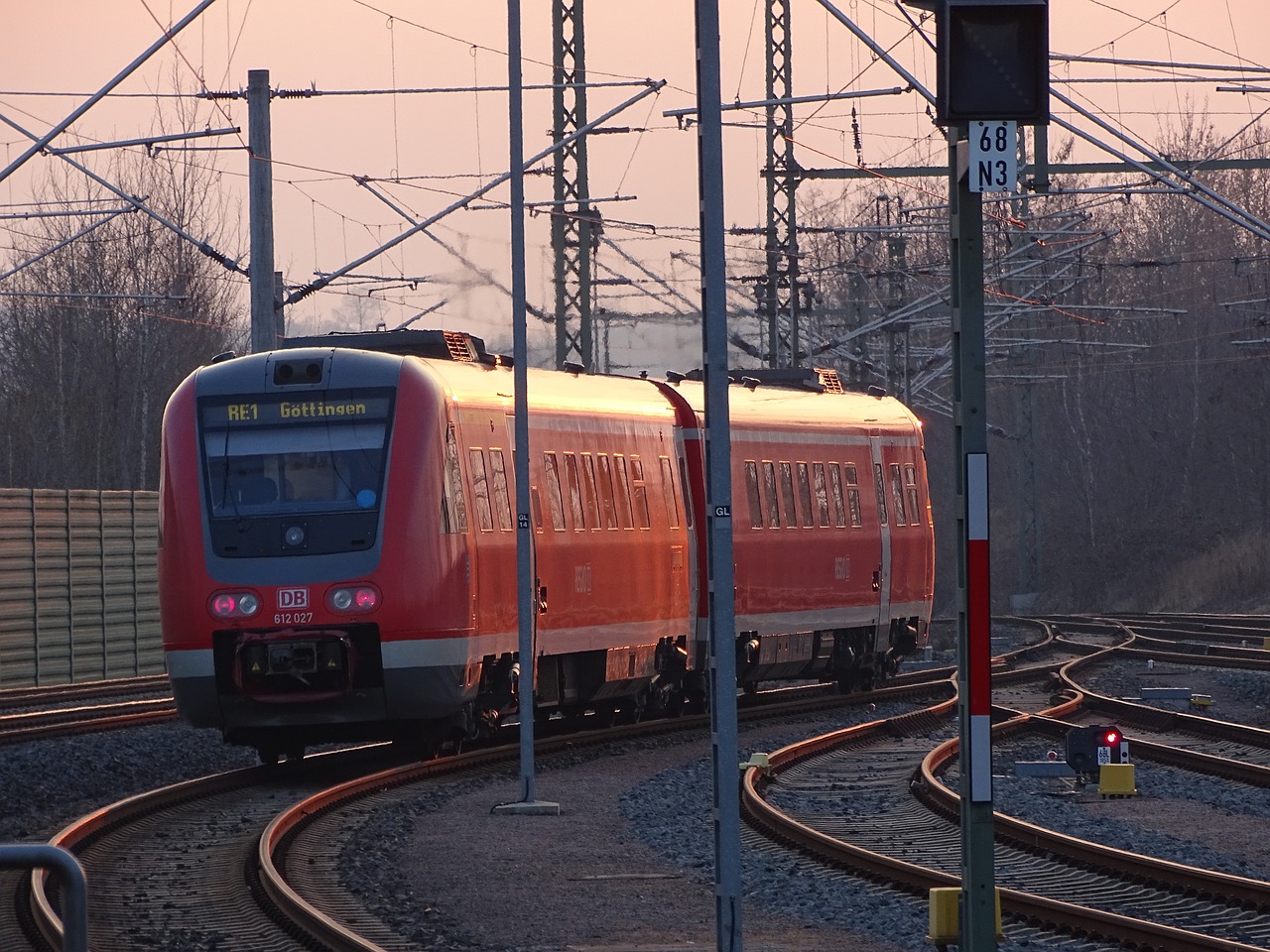 Traukinių Stotis,  Traukinys,  Abendstimmung, Nemokamos Nuotraukos,  Nemokama Licenzija