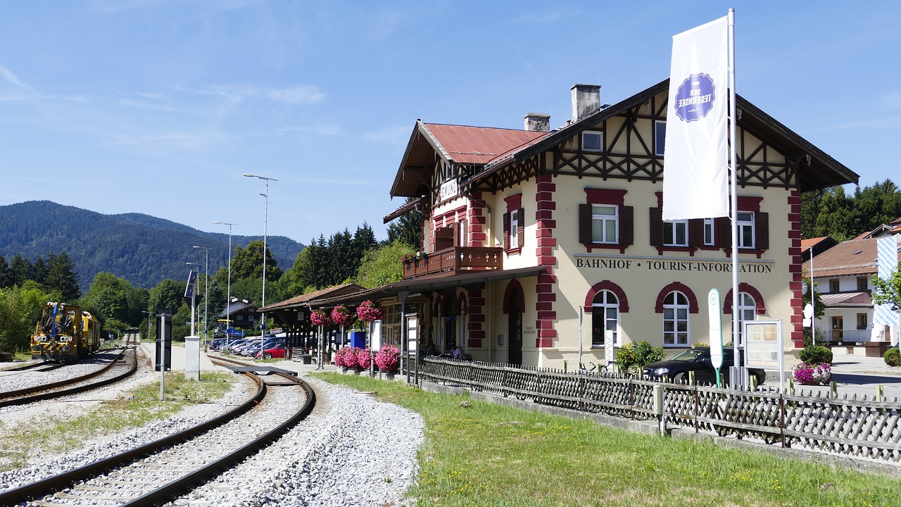 Traukinių Stotis,  Geležinkelio,  Traukinys,  Bėgiai,  Eismo,  Transportas,  Keliø,  Geležinkelių Eismo,  Geležinkelis, Nemokamos Nuotraukos