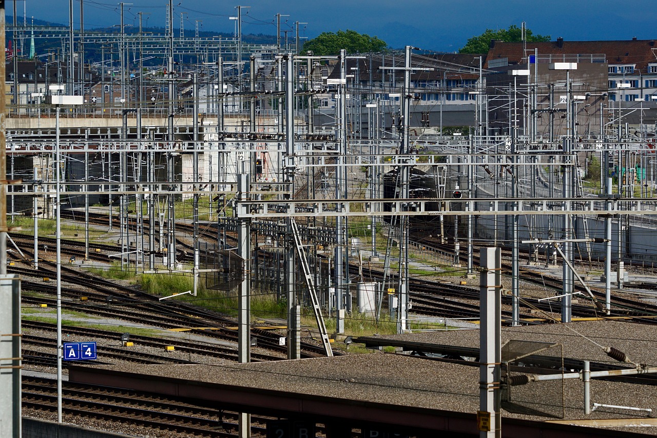 Geležinkelių Technologijos, Viršutinės Linijos, Geležinkelis, Sbb, Šveicarija, Nemokamos Nuotraukos,  Nemokama Licenzija