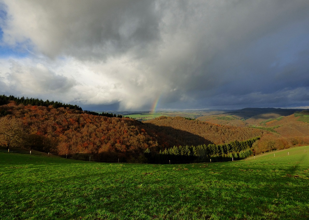 Vaivorykštė, Audra, Grasinantis Dangus, Kalvos, Kraštovaizdis, Liuksemburgas, Nemokamos Nuotraukos,  Nemokama Licenzija