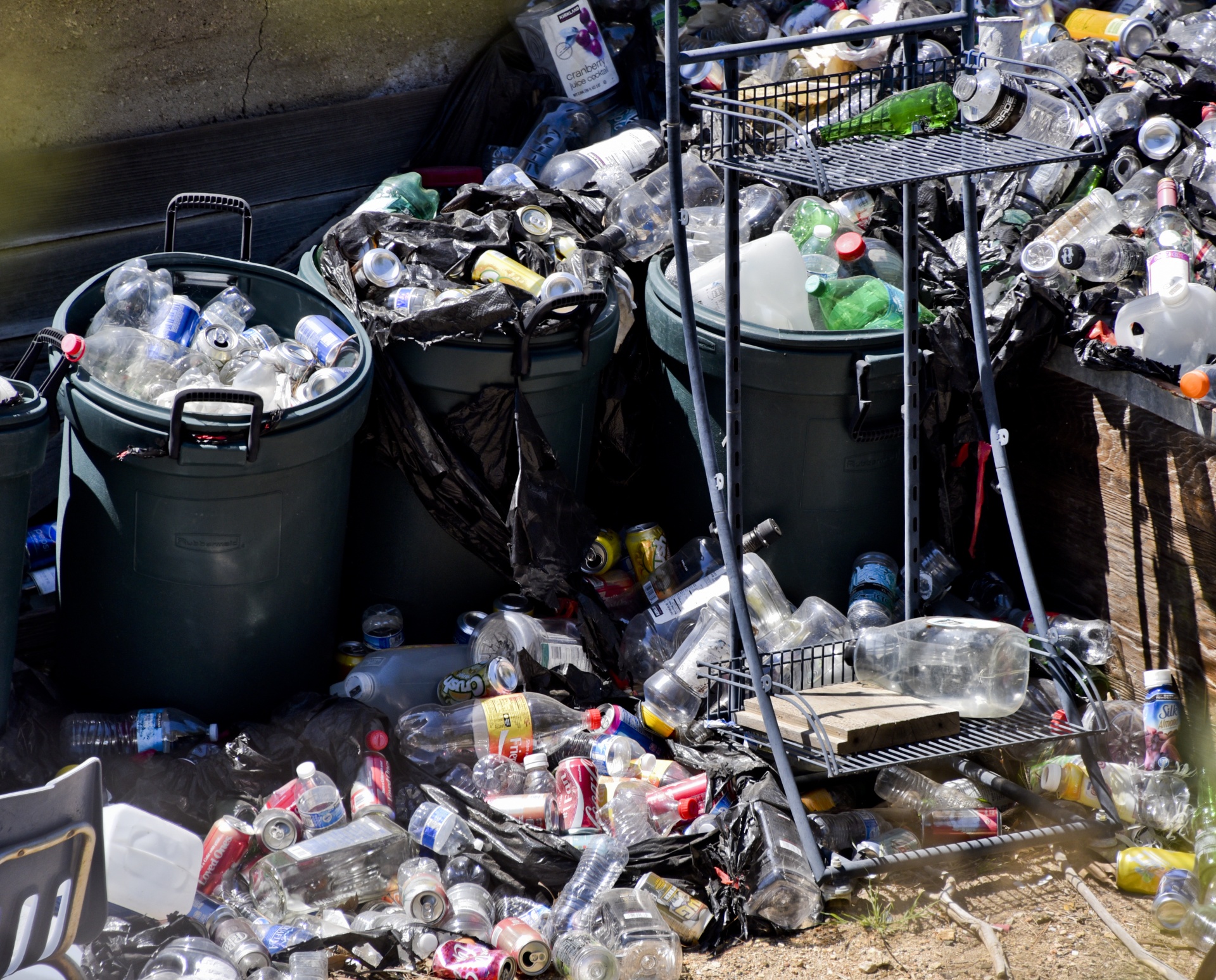 Šiukšlių Dėžė,  Perdirbimas,  Buteliai,  Skardinės,  Statinės,  Plastmasinis,  Aliuminis,  Perdirbti,  Perdirbimo Šiukšlių, Nemokamos Nuotraukos