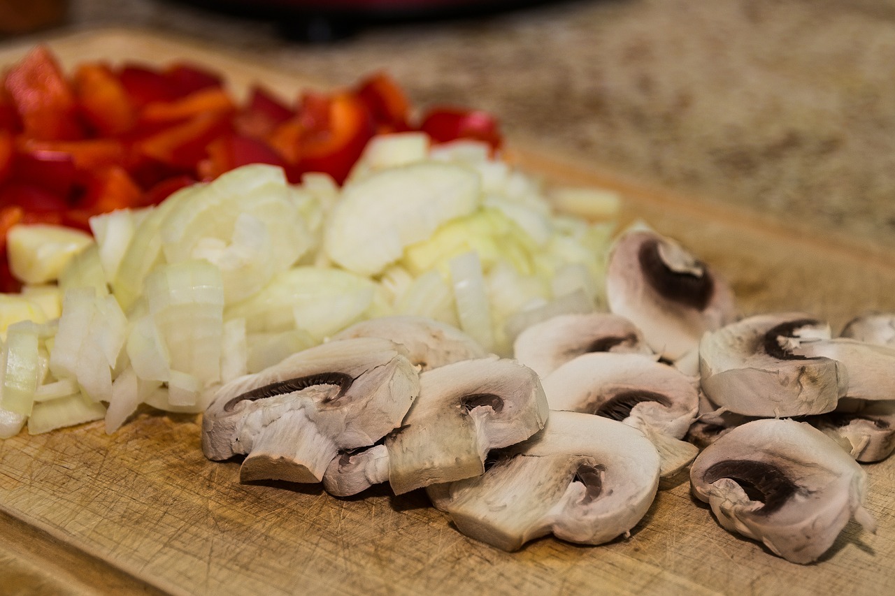 Raudona, Paprika, Ekologiškas, Pritraukti, Daržovių, Žalieji Pašarai, Vakarienė, Vakarienė, Vakaro Patiekalas, Arumugam