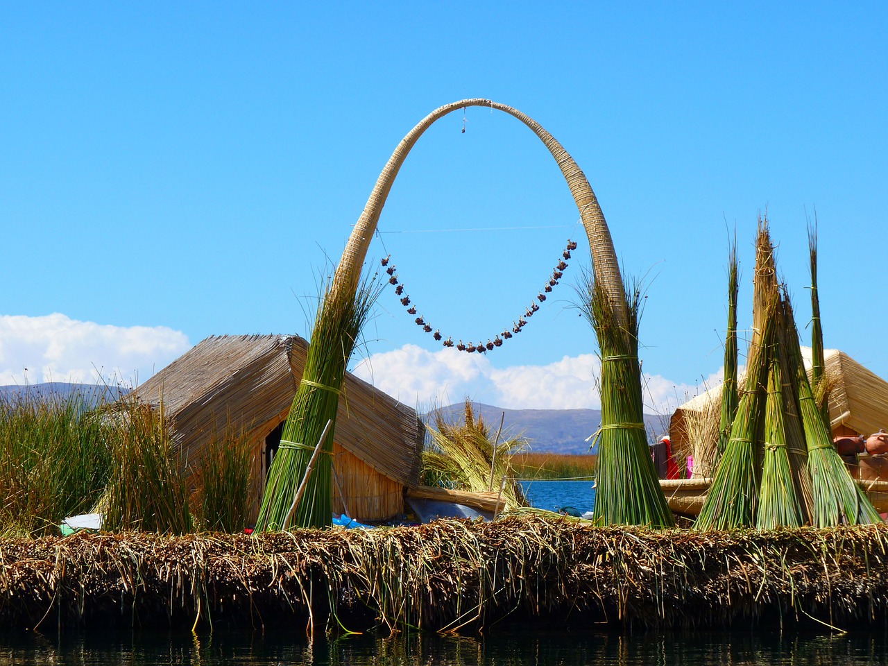 Nendrė, Totoraschilf, Nendrinė Sala, Skubėti, Ežeras Titicaca, Peru, Nemokamos Nuotraukos,  Nemokama Licenzija