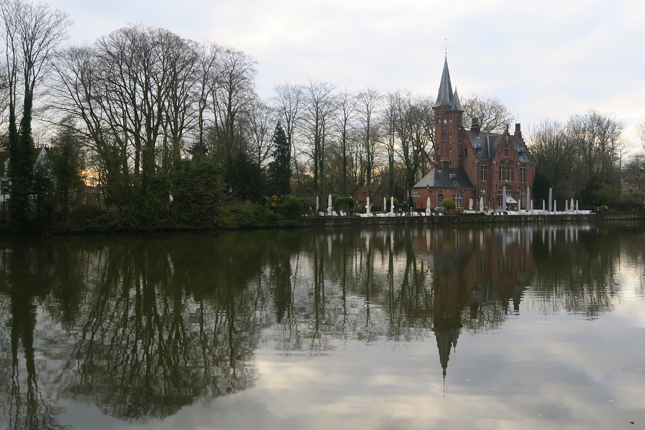Atspindys,  Medis,  Upė,  Vanduo,  Lauke,  Gamta,  Kelionė,  Simetrija,  Minno Vandens Parkas,  Bruges