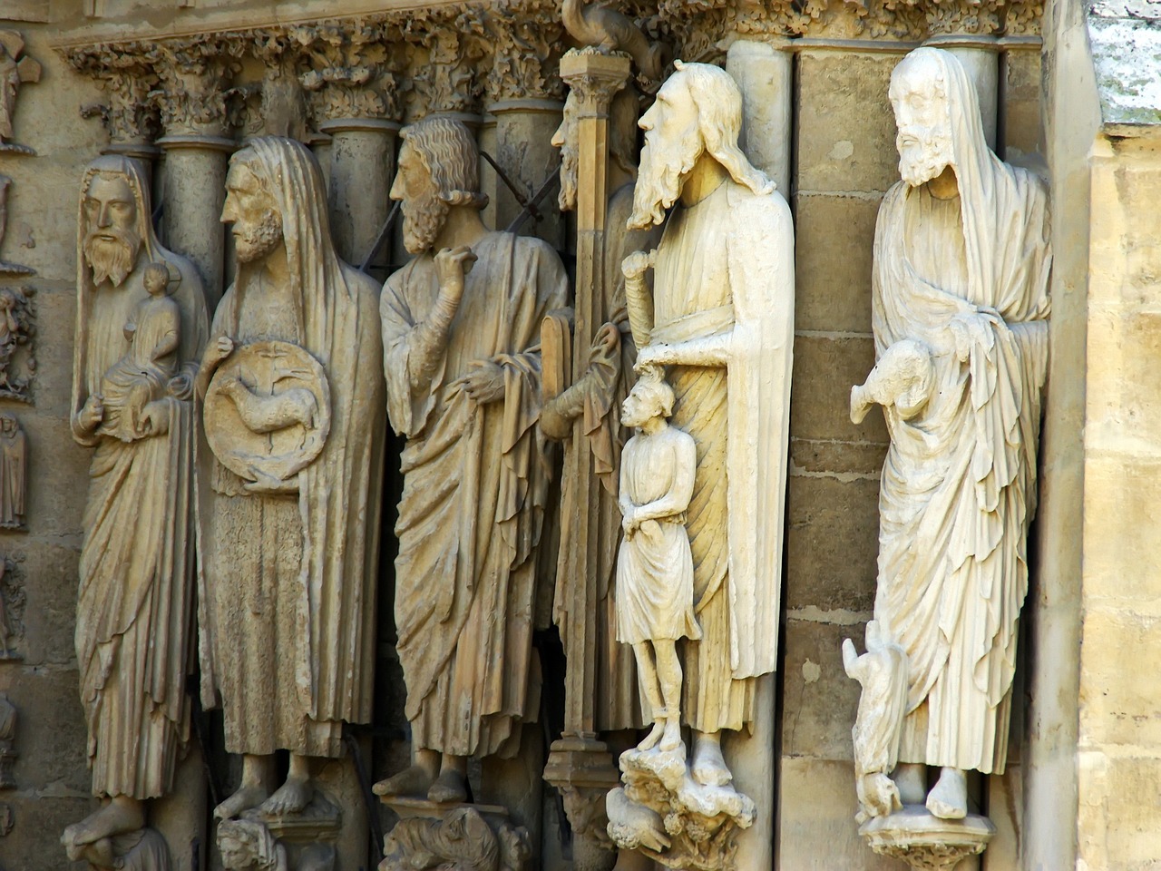 Reimsas, Katedra, Statula, Skulptūros, Saint, Religija, Tikėjimas, Architektūra, Šventųjų, Nemokamos Nuotraukos