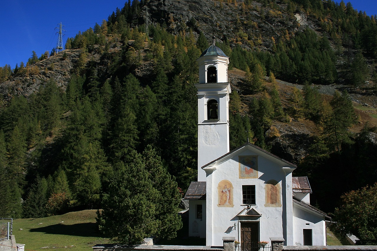 Religija, Bažnyčia, Netoli Samedanas, Nemokamos Nuotraukos,  Nemokama Licenzija