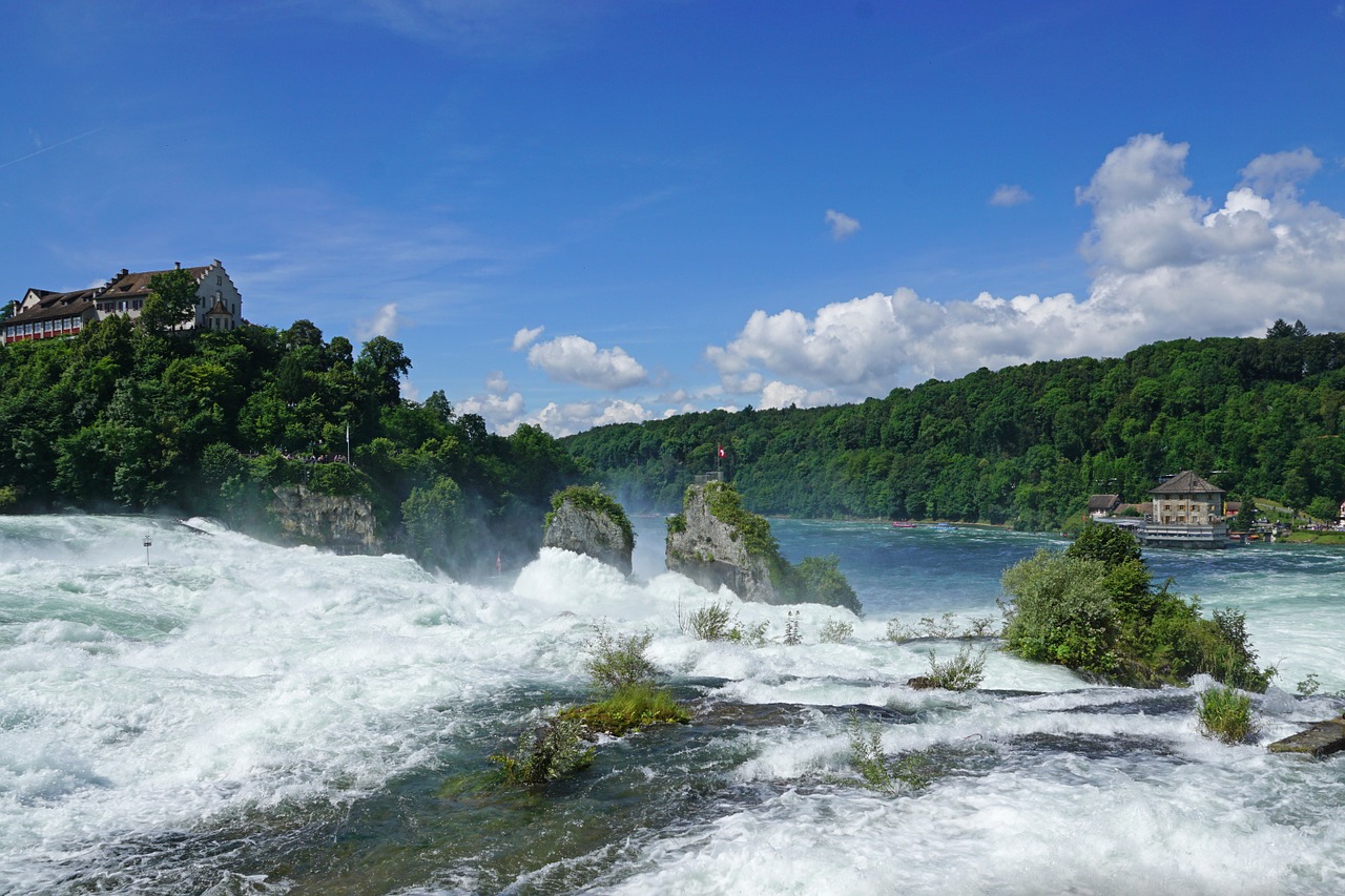 Reino Kritimas, Didelis Vanduo, Schaffhausen, Neuhausen Am Rheinfall, Vandens Masė, Rokas, Uždaryti, Schloessli Woerth, Rinas, Šveicarija