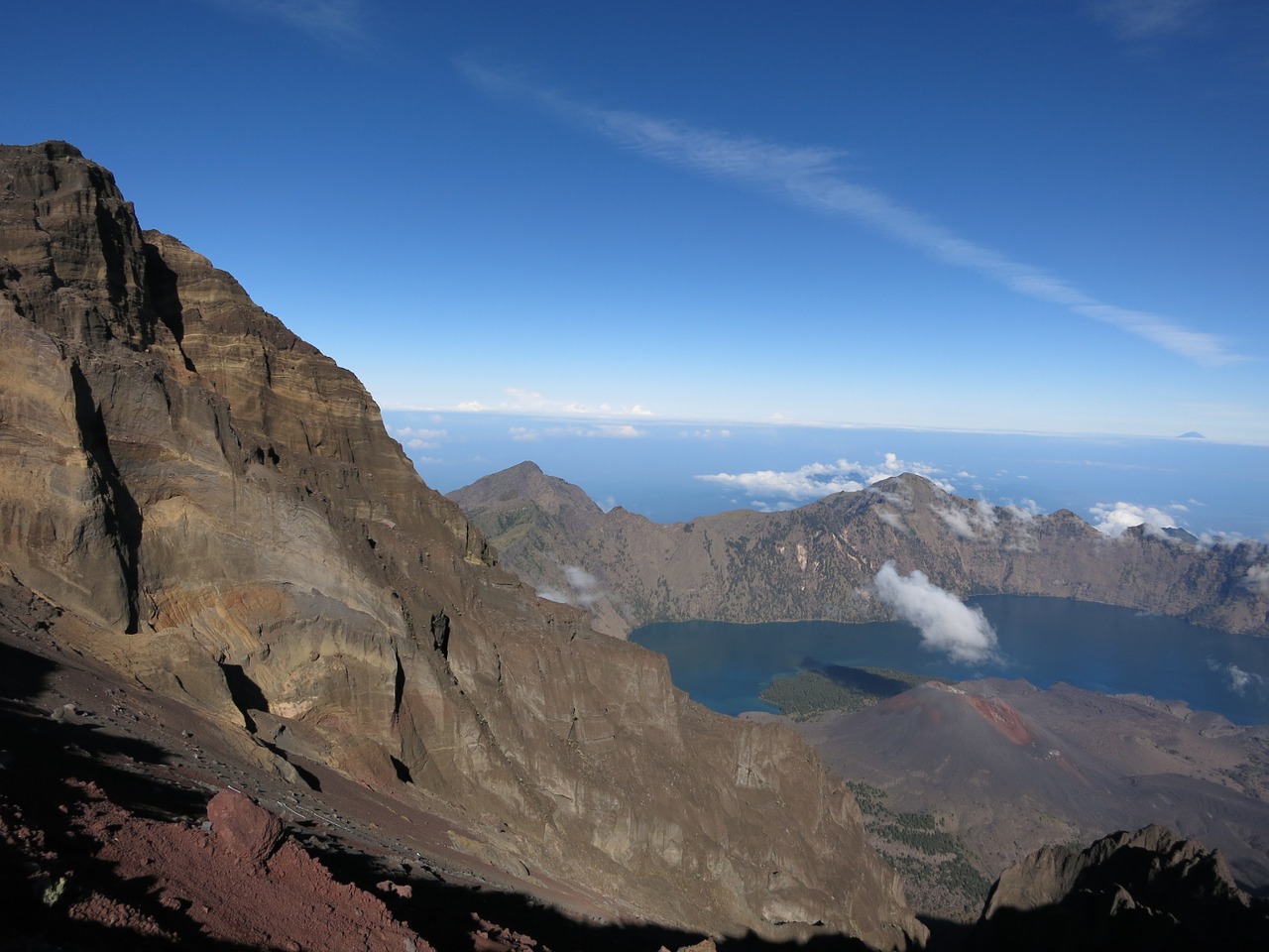 Rinjani, Segara Anak Ežeras, Kraterio Ežeras, Krateris, Vulkanas, Vulkaninis, Indonezija, Kaldera, Pasivaikščiojimas, Vaikščioti