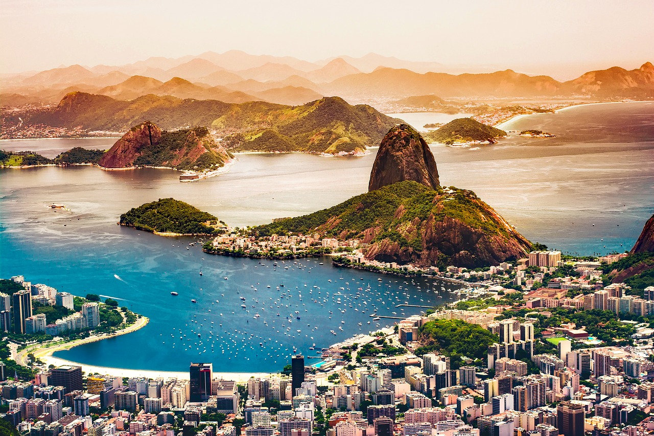 Rio De Žaneiras, Brazilija, Miestas, Miesto, Turizmas, Pakrantė, Atostogos, Miesto Panorama, Kalnai, Migla