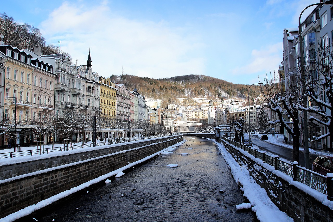 Upė, Miestas, Spa, Pastatas, Namai, Vila Art Nouveau, Senas, Architektūra, Karlovy Variuosi, Čekijos Respublika