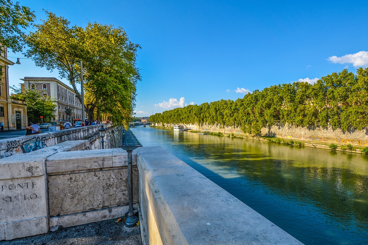 Upė, Dangus, Medžiai, Tiber, Roma, Italy, Ispanų, Romėnų, Krantas, Miestas