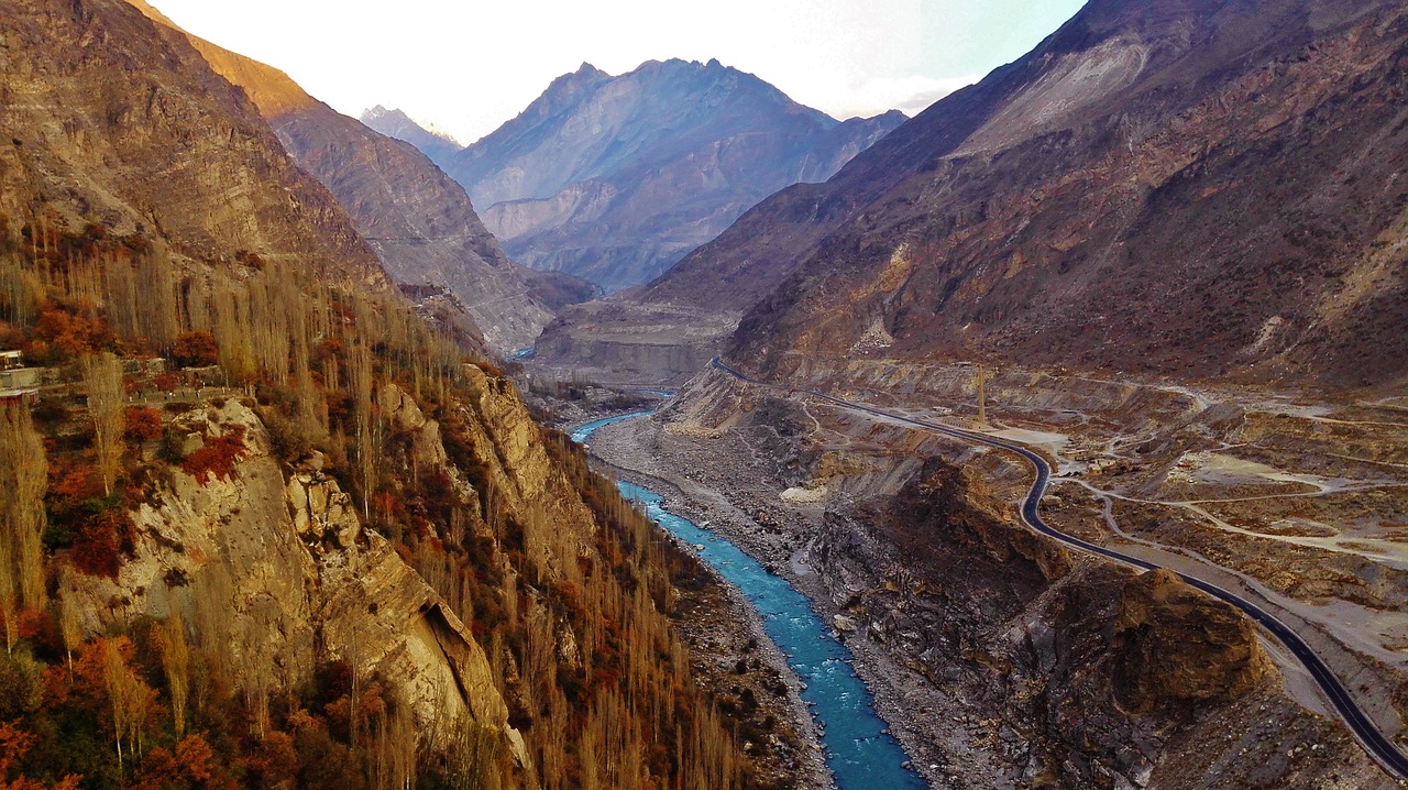 Upė, Kalnas, Pakistanas, Vanduo, Gamta, Kelionė, Natūralus, Lapkritis, Spalva, Žygiai