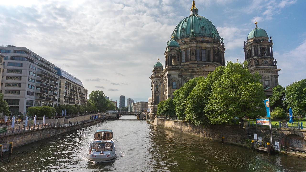Upė, Architektūra, Miestas, Kanalas, Vandenys, Berlyno Katedra, Senas, Nemokamos Nuotraukos,  Nemokama Licenzija