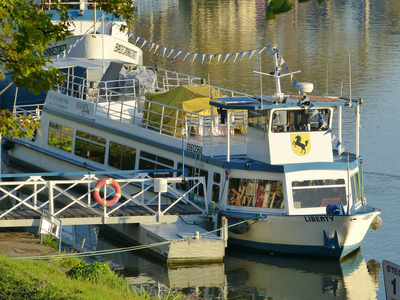 Upė, Laivai, Neckar, Daugiau, Kelionė, Vanduo, Mėlynas, Uostas, Laisvalaikis, Transportas