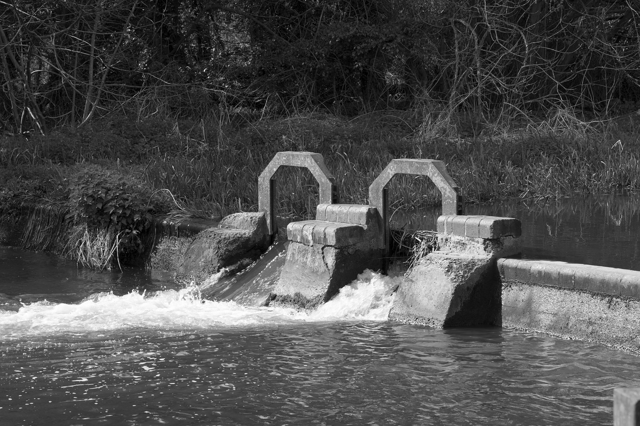 Upės Šachmatai, Watford, Cassiobury Parkas, Weir, Užtvankos, Vanduo, Upė, Hidroenergija, Akmuo, Mūra