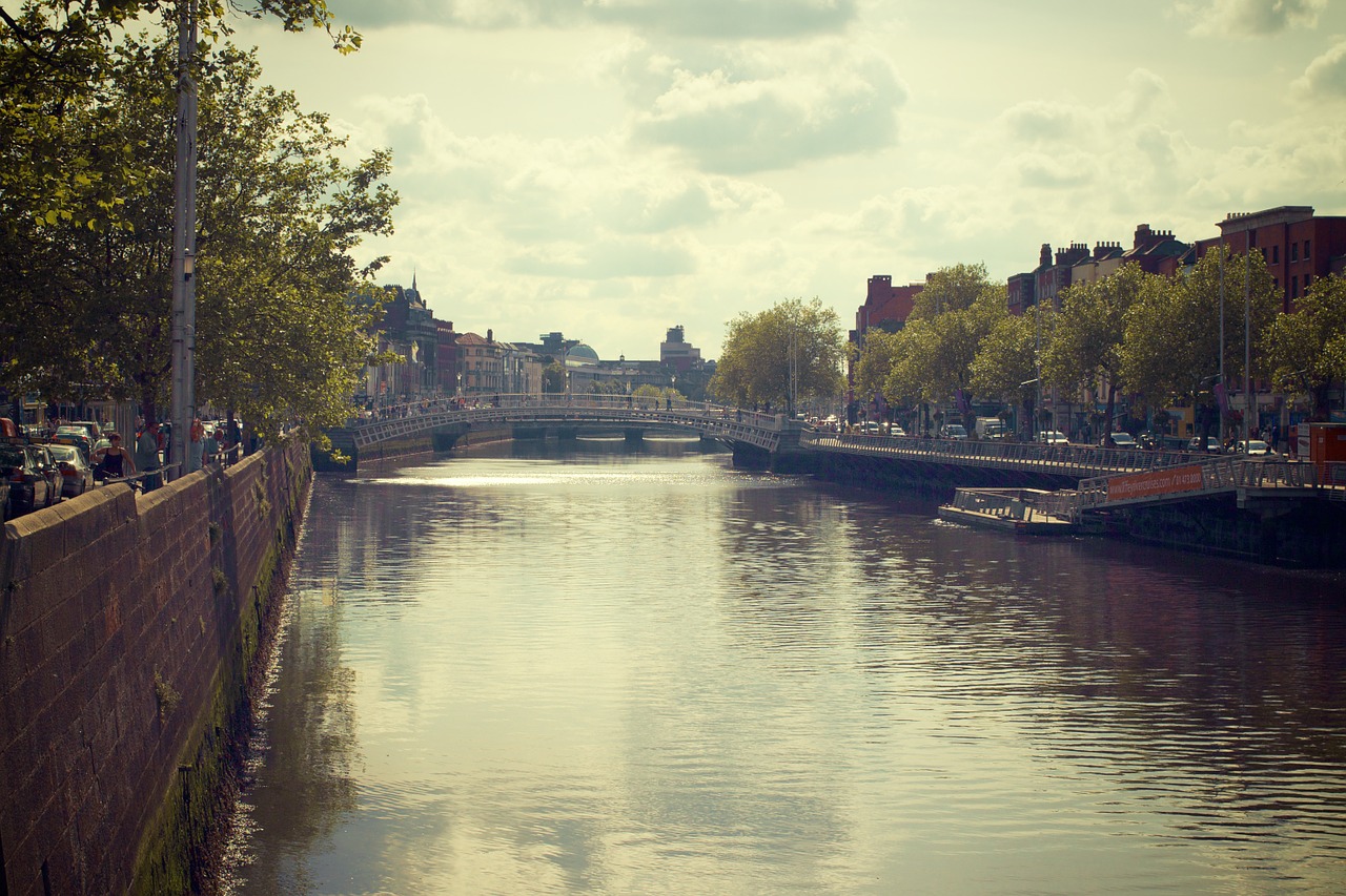 Upė Liffey, Dublin, Airija, Tiltas, Vanduo, Kanalas, Miestas, Miesto, Architektūra, Pastatai