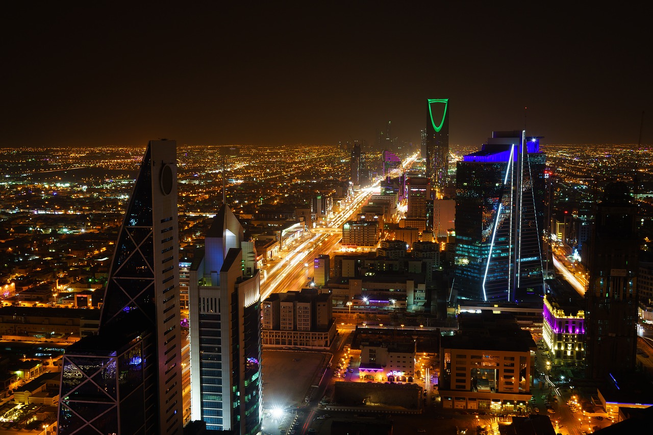 Riyadh, Saudo Arabija, Miestas, Naktis, Žibintai, Nemokamos Nuotraukos,  Nemokama Licenzija