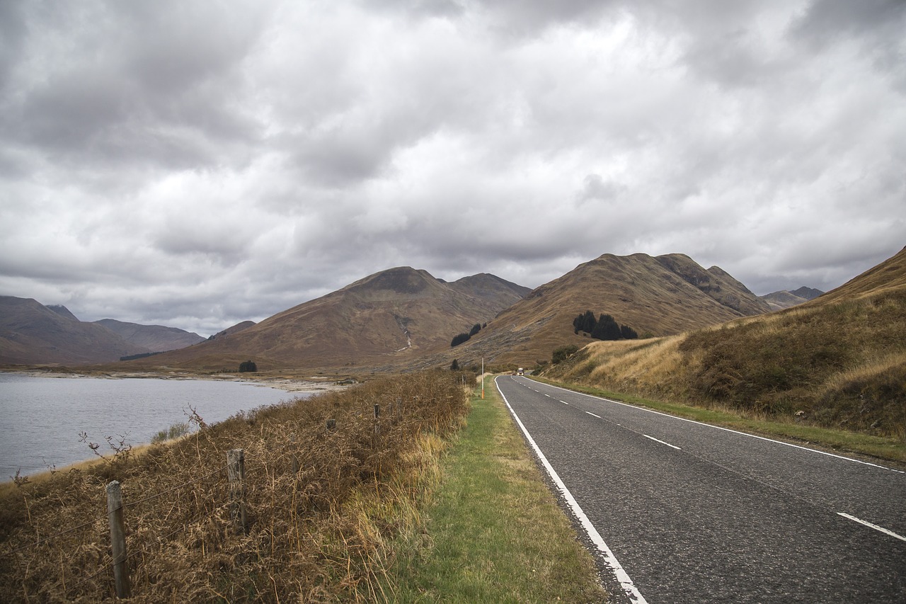 Kelias, Kelias, Gamta, Lauke, Highlands, Kelionė, Transportas, Asfaltas, Laisvė, Kraštovaizdis