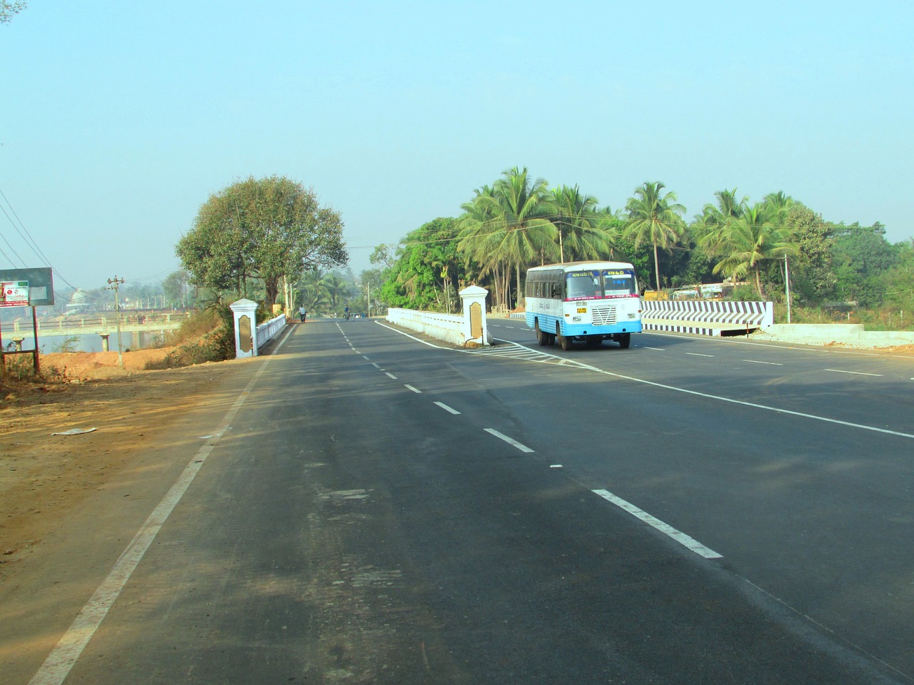Kelias, Greitkelis, Tiltas, Autobusas, Kelegeri Kelias, Dharwad, Indija, Nemokamos Nuotraukos,  Nemokama Licenzija