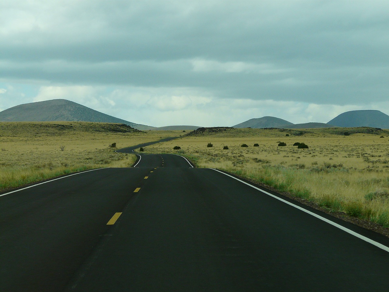 Kelias, Vairuoti, Laisvė, Asfaltas, Platus, Begalybė, Stepė, Usa, Arizona, Nemokamos Nuotraukos