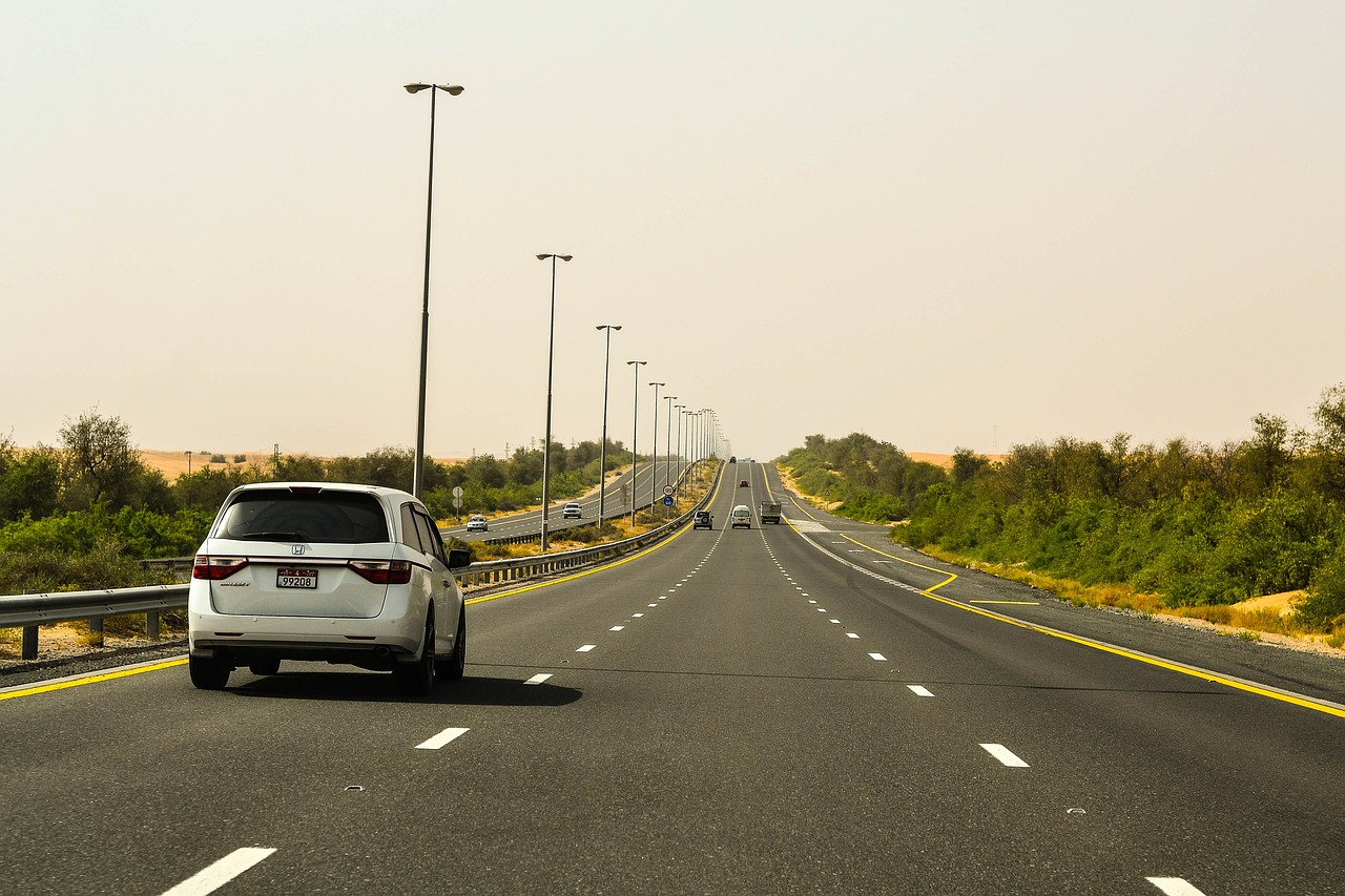 Kelias, Kelionė, Gatvė, Automobilis, Uae, Dubai, Nemokamos Nuotraukos,  Nemokama Licenzija