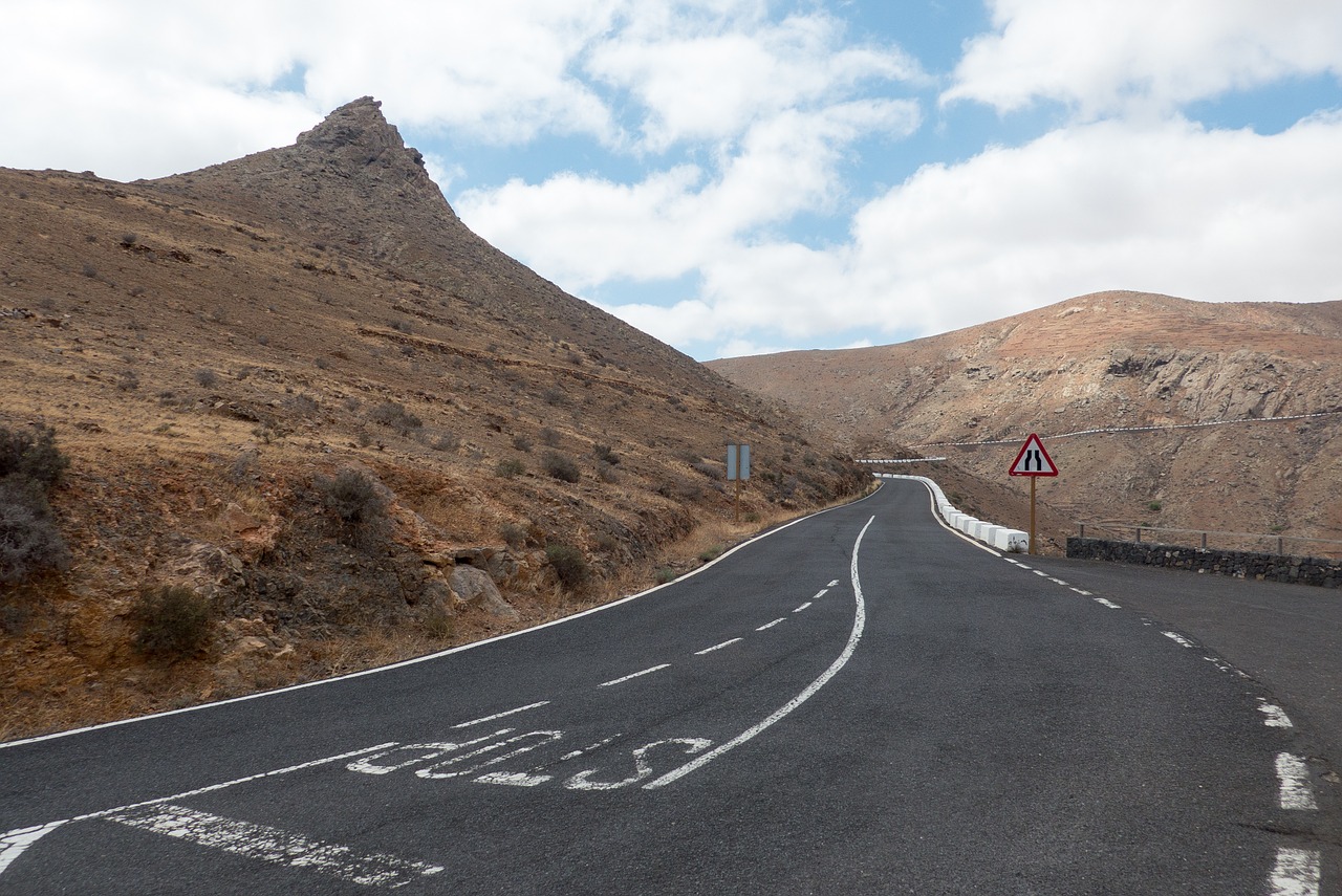 Kelias, Fuerteventura, Be Automobilio, Kalnai, Nemokamos Nuotraukos,  Nemokama Licenzija