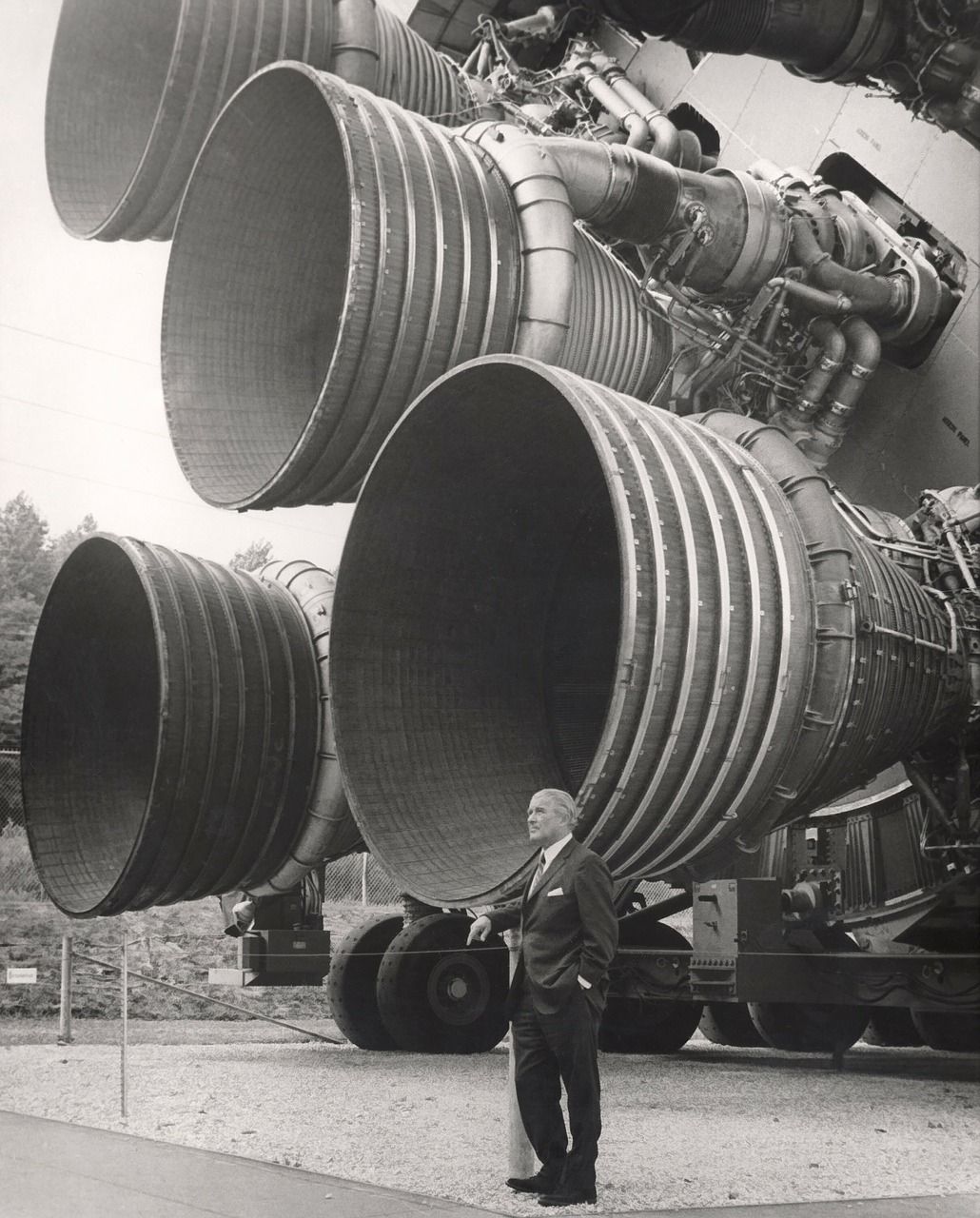 Raketų Variklis, Purkštukai, Variklis, Raketa, Reaktyvinis Variklis, Turbina, Dr Vernher Von Braun, 1969, Saturn V S Ic, Juoda Ir Balta