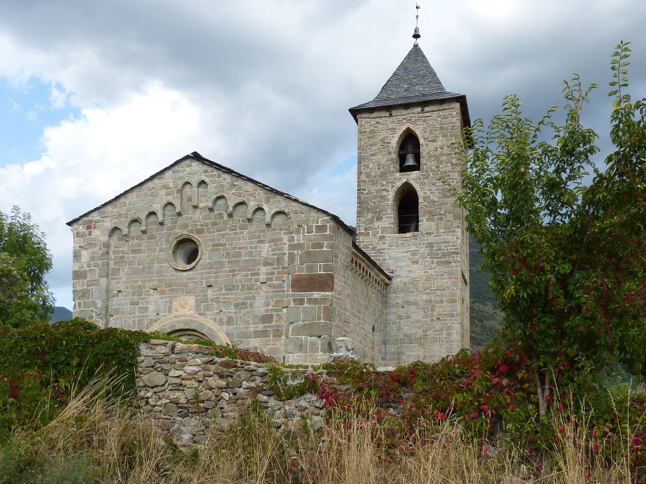 Romaniškoji Bažnyčia, Prielaida, Pilorai Suvereni, Paveldas, Romaneško Meno, Katalonija, Nemokamos Nuotraukos,  Nemokama Licenzija