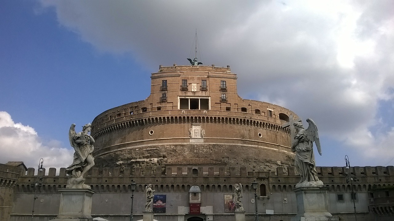 Roma, Castel Santangelo, Tibro Pilis, Statulos, Tiltas, Upė, Tiber, Nemokamos Nuotraukos,  Nemokama Licenzija