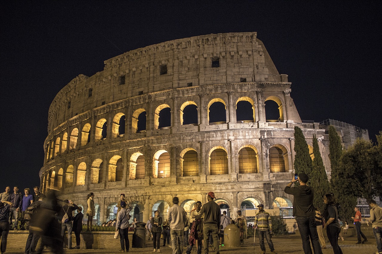 Roma, Kolosas, Architektūra, Vakaras, Pastatas, Šviesa, Nemokamos Nuotraukos,  Nemokama Licenzija