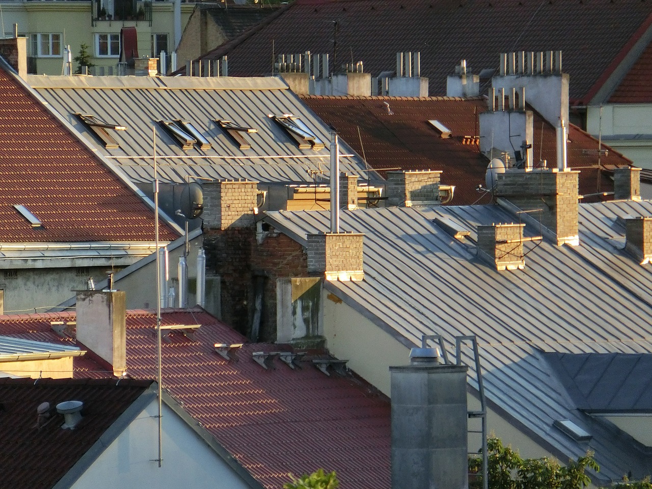 Stogai, Stogas, Antenos, Miestas, Namo Stogai, Namai, Gyvenimo Būdas, Atsiskaitymas, Miesto, Nemokamos Nuotraukos