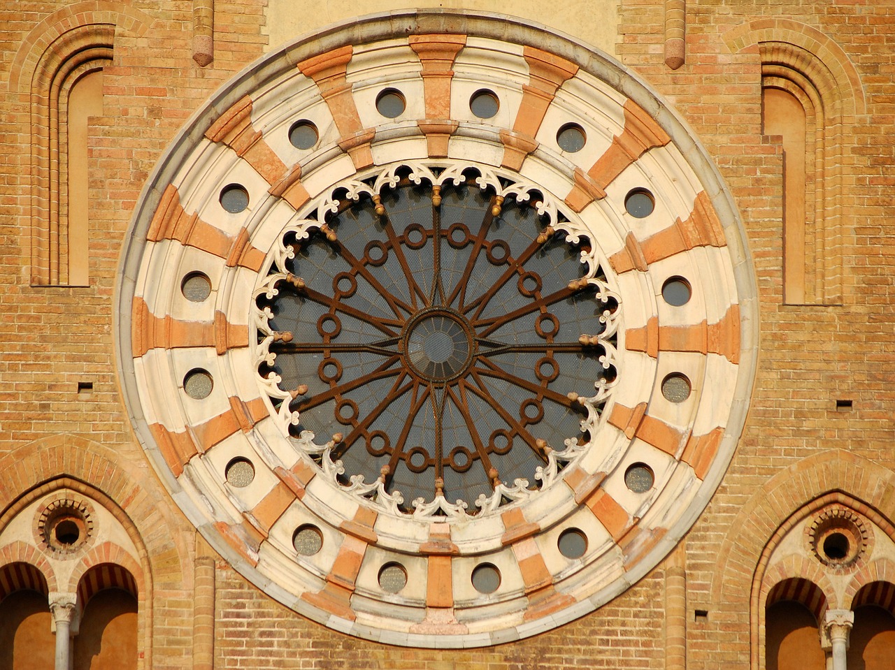 Rožių Langas, Pilies Katedra, Vitražas, Bažnyčia, Architektūra, Lodi, Lombardija, Italy, Romos Katalikų, Bazilika
