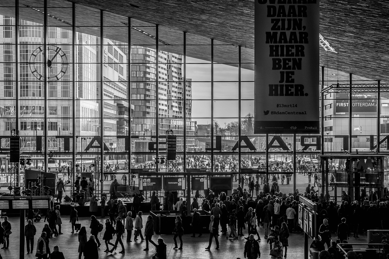 Rotterdam, Centrinė Stotis, Išorės Vaizdas, Linijos, Žmonės, Nemokamos Nuotraukos,  Nemokama Licenzija