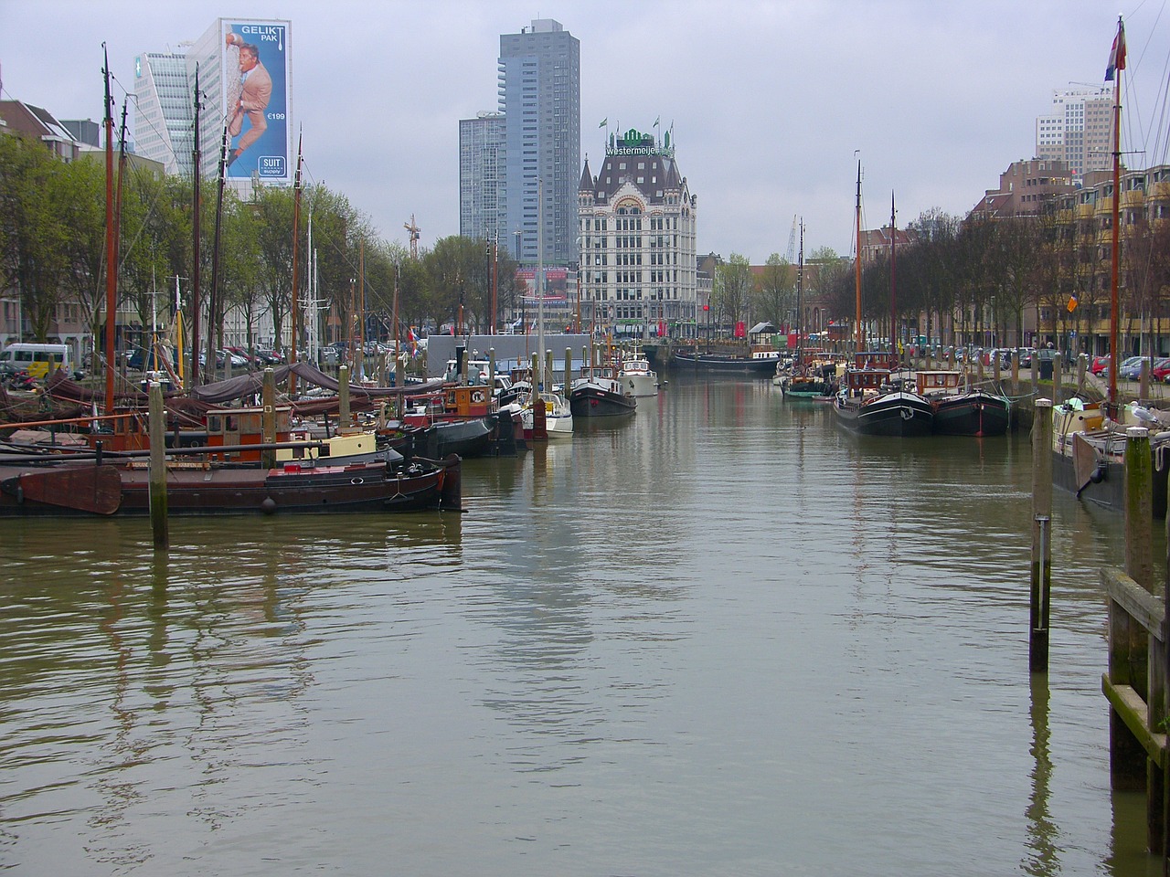 Rotterdam, Nyderlandai, Miestas, Dangoraižiai, Pastatai, Miesto, Panorama, Architektūra, Kanalas, Vanduo