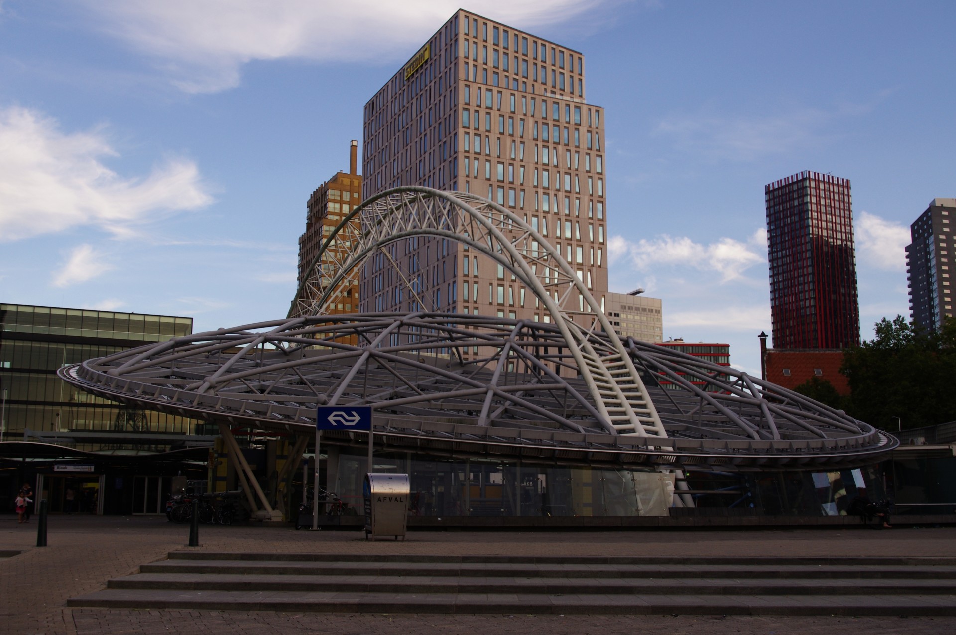 Rotterdam,  Blaak,  Traukinys,  Stotis,  Holland,  Nyderlandai,  Europa,  Lėkštė,  Ufo,  Architektūra