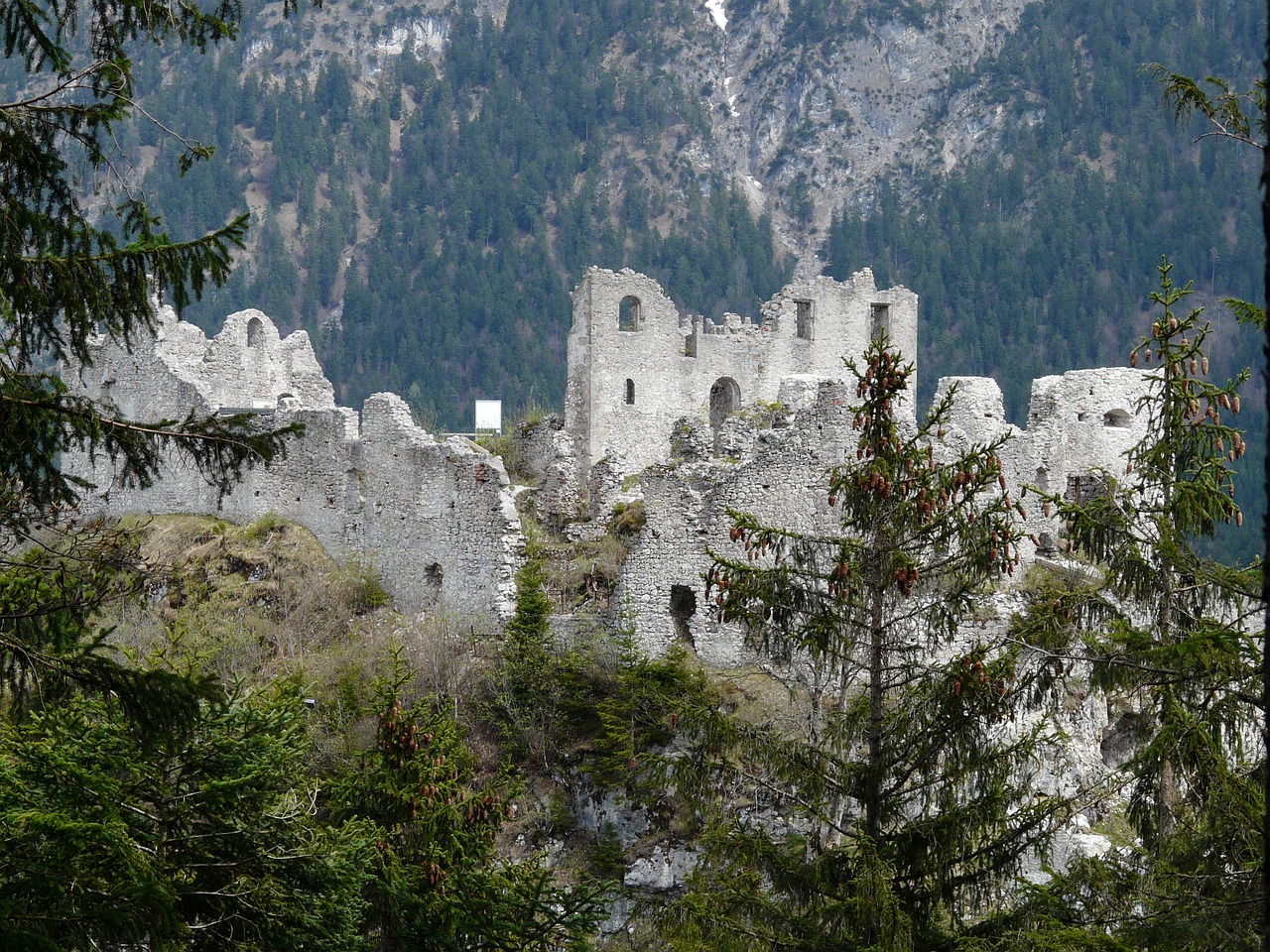 Sugadinti, Pilis, Ehrenberg, Akmuo, Pastatas, Riterio Pilis, Viduramžiai, Burg Ehrenberg, Rutte, Tyrol