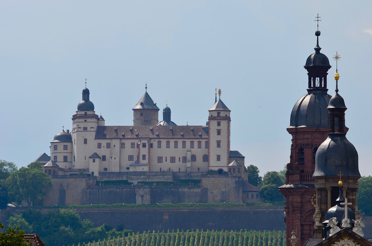 Festivaliai Rusijos,  Würzburg,  Tvirtovė,  Marienberg,  Architektūra,  Istoriškai,  Bavarija,  Lankytinos Vietos,  Bažnyčia,  Bokštas